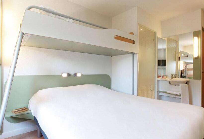 Отель Ibis Budget Saint Cyr Sur Mer La Ciotat