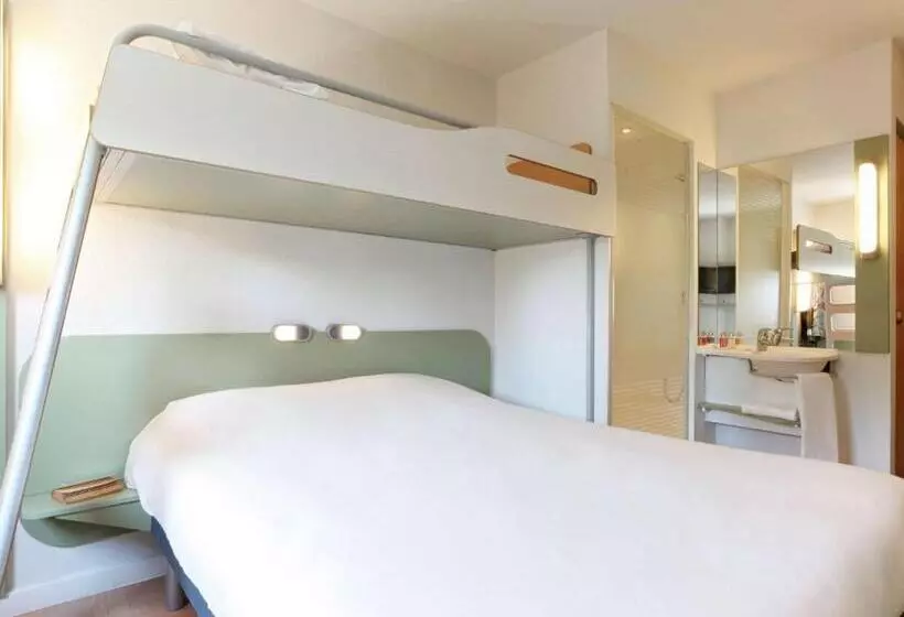 ホテル Ibis Budget Saint Cyr Sur Mer La Ciotat