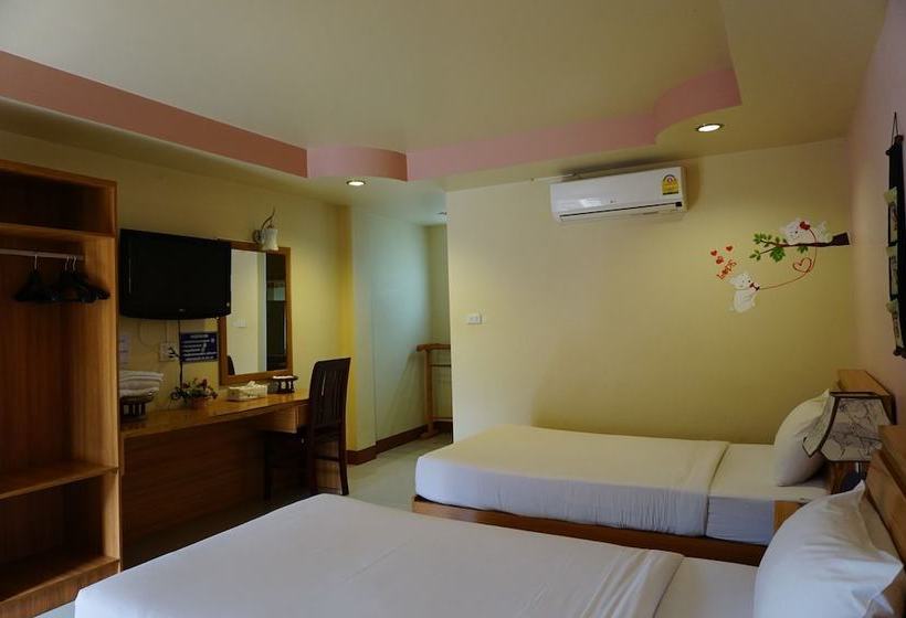 Otel Kumkaew Tawon Palace