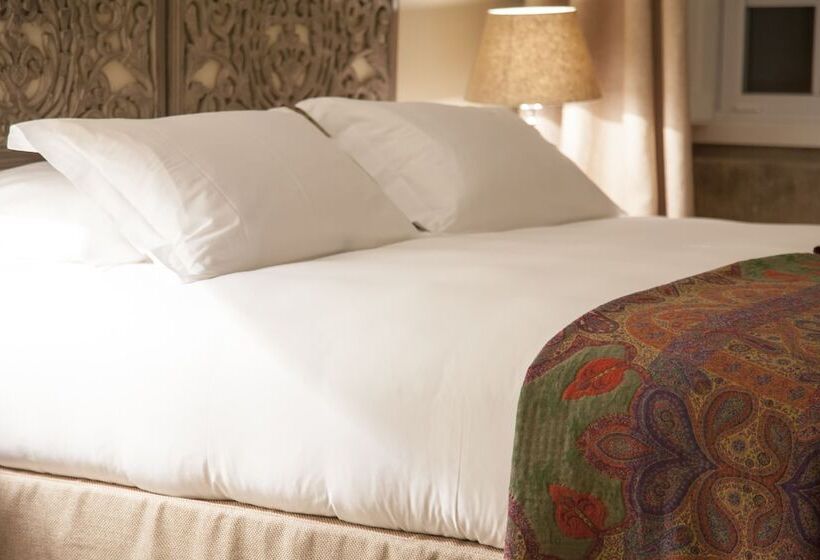 هتل Quinta Dos Carvalhos