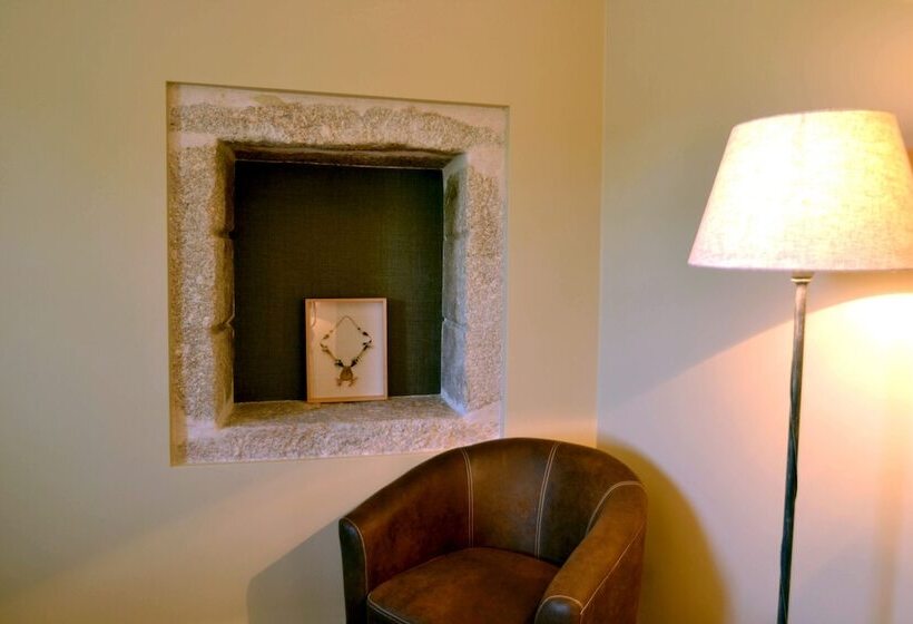 هتل Quinta Dos Carvalhos