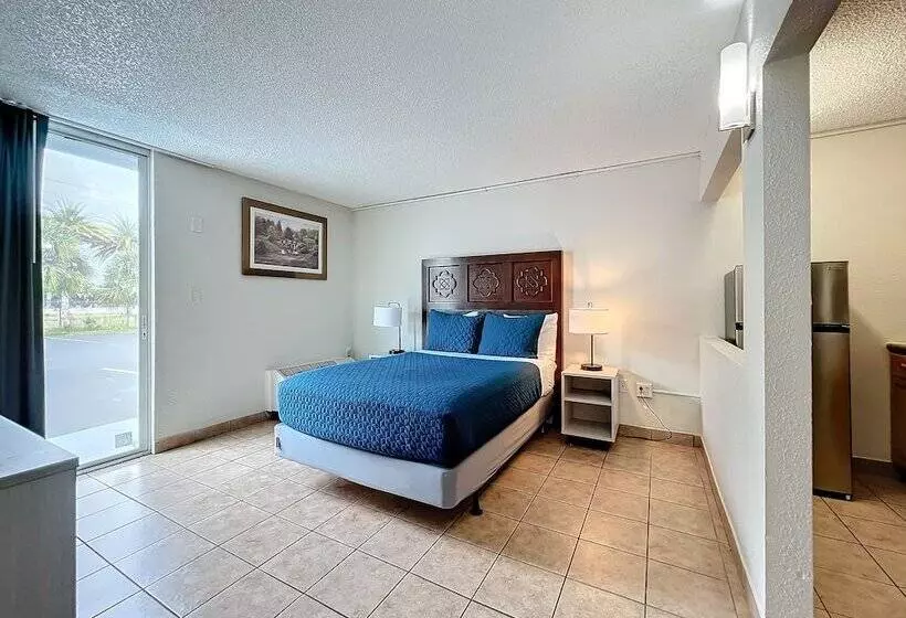 ホテル Stayable Kissimmee East