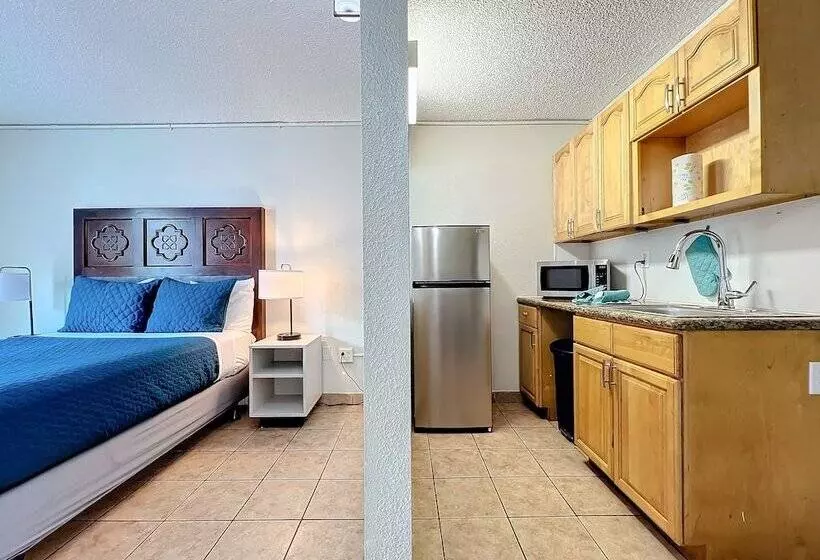 ホテル Stayable Kissimmee East