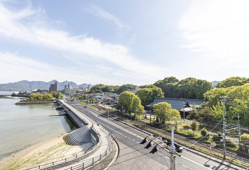 Omotenashi Hostel Miyajima
