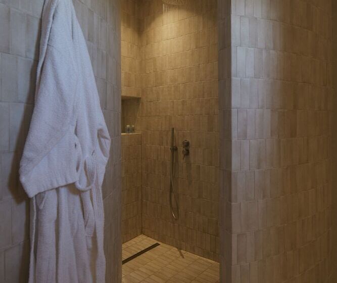 Orabel Suites Santorini