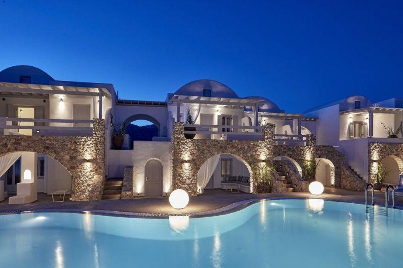 Orabel Suites Santorini