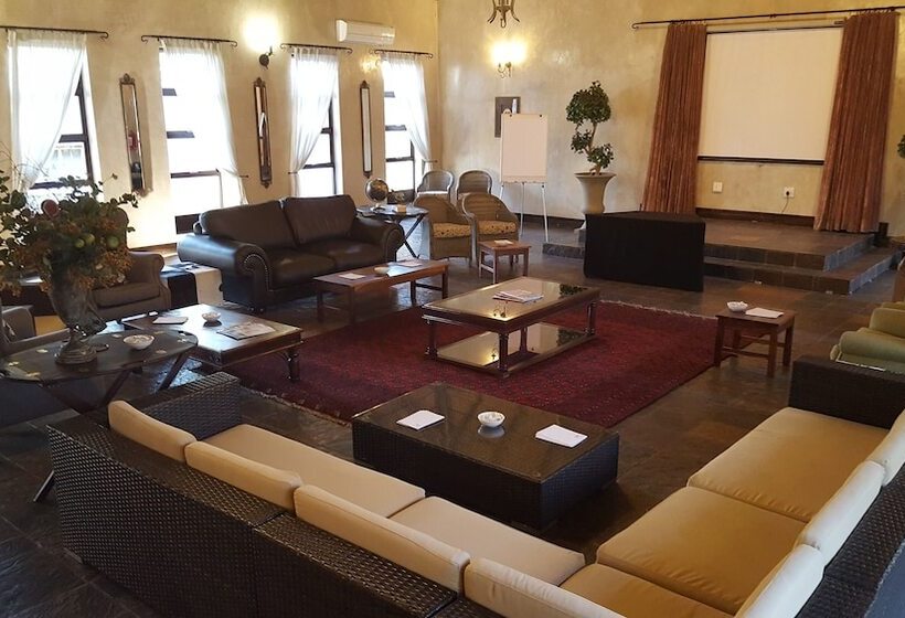 پانسیون Black Eagle Hotel & Spa