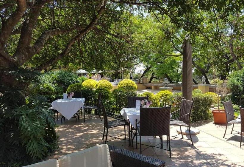 پانسیون Black Eagle Hotel & Spa