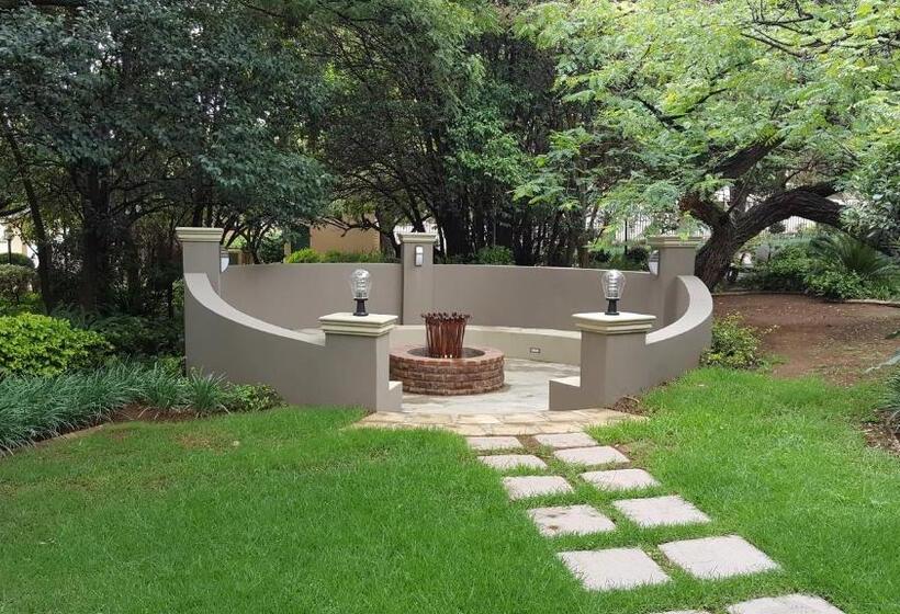 پانسیون Black Eagle Hotel & Spa