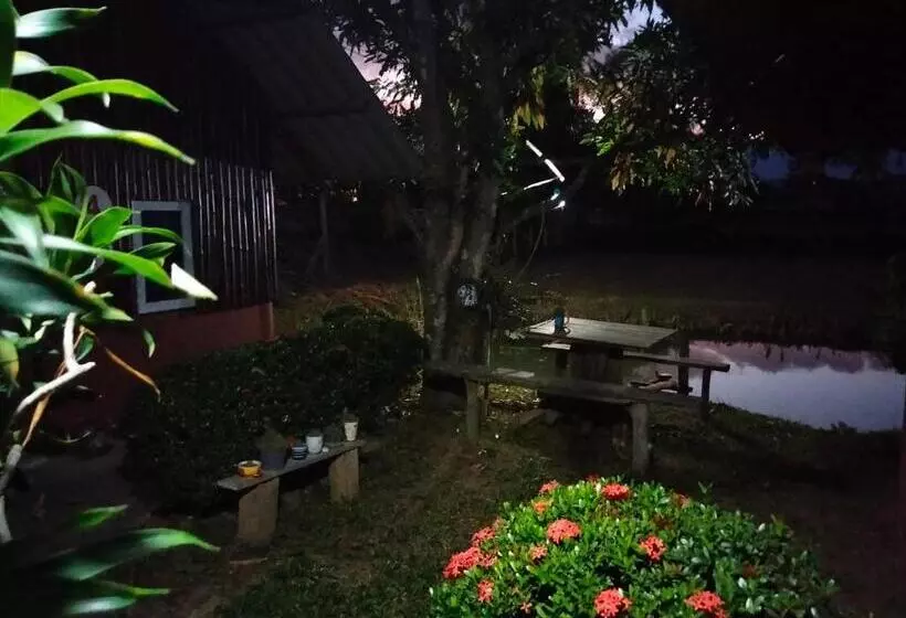 پانسیون Rainbow House Pai