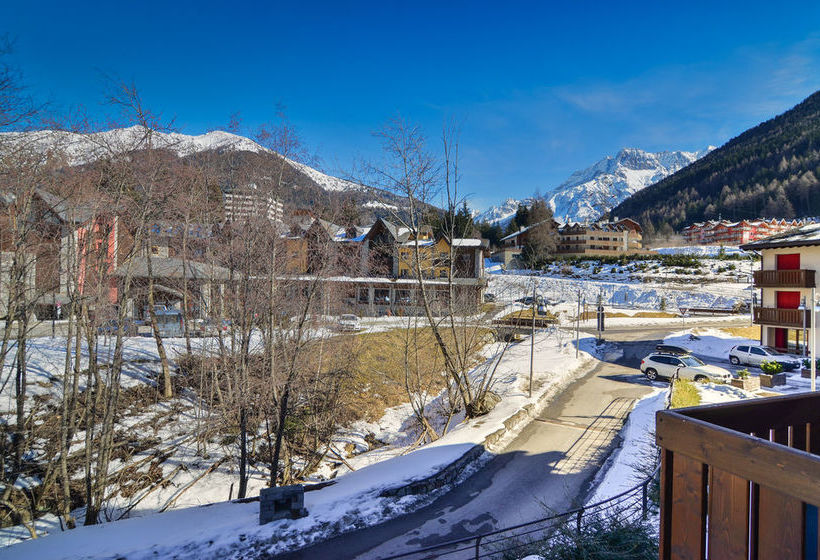 Ponte Di Legno Halldis Apartments