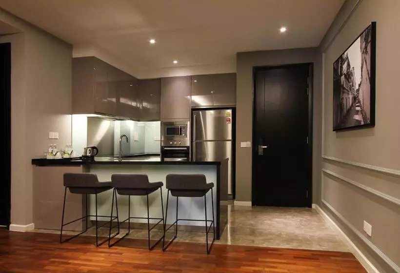 The Shore Hotel & Residences