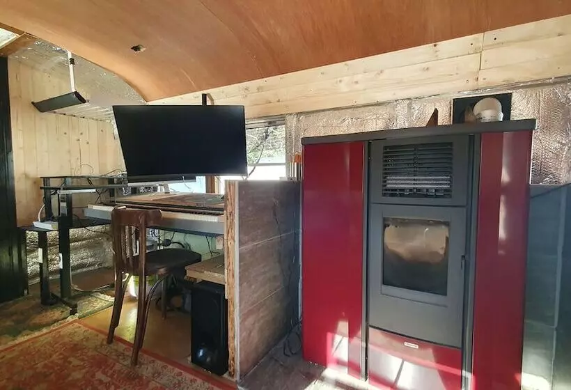 Retkeilymaja Le Salon Des Inconnus