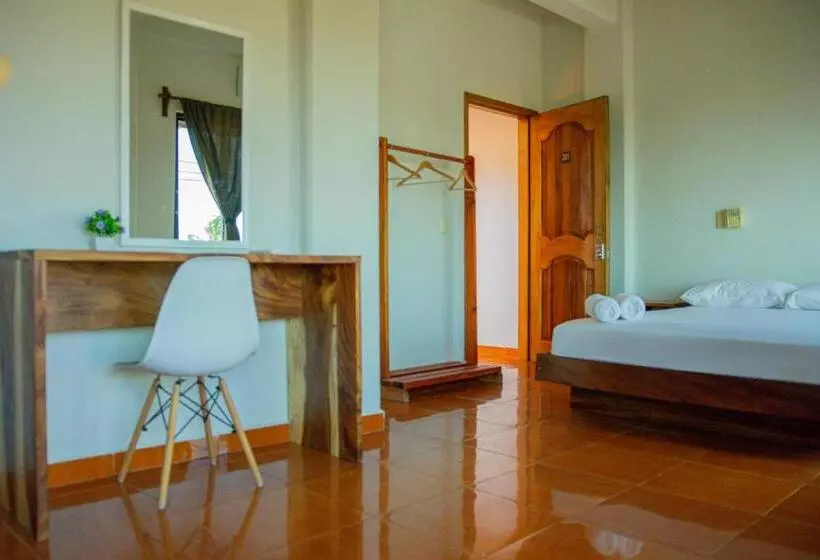 هاستل Posada Girasol