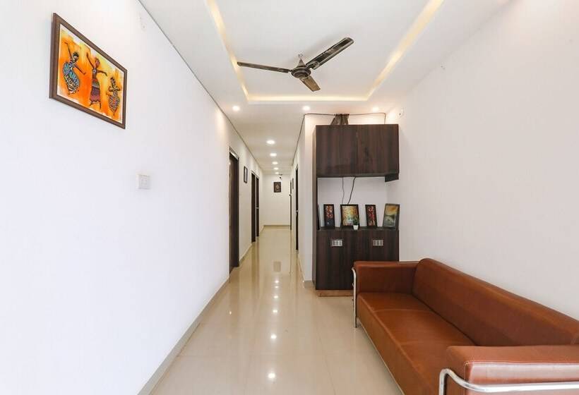 ホテル Fabexpress Elite Inn