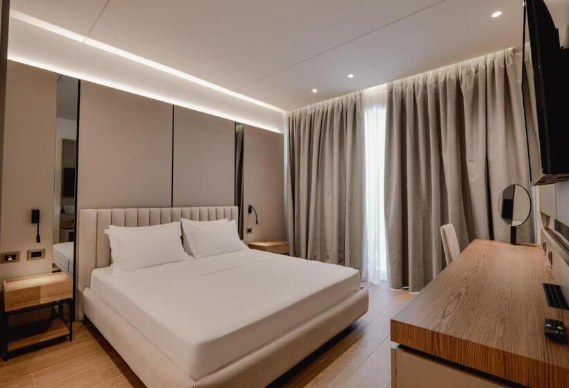 فندق Jost Caravel