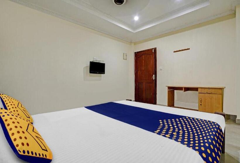 בית מלון כפרי Spot On 81226 Cherai Rest Home