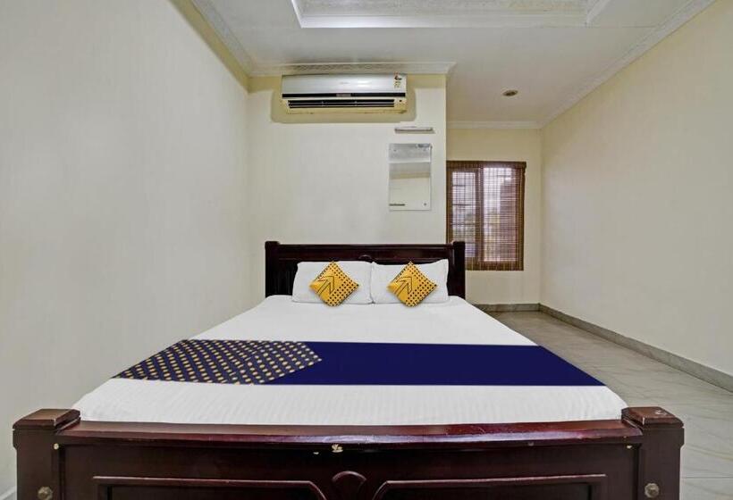 בית מלון כפרי Spot On 81226 Cherai Rest Home