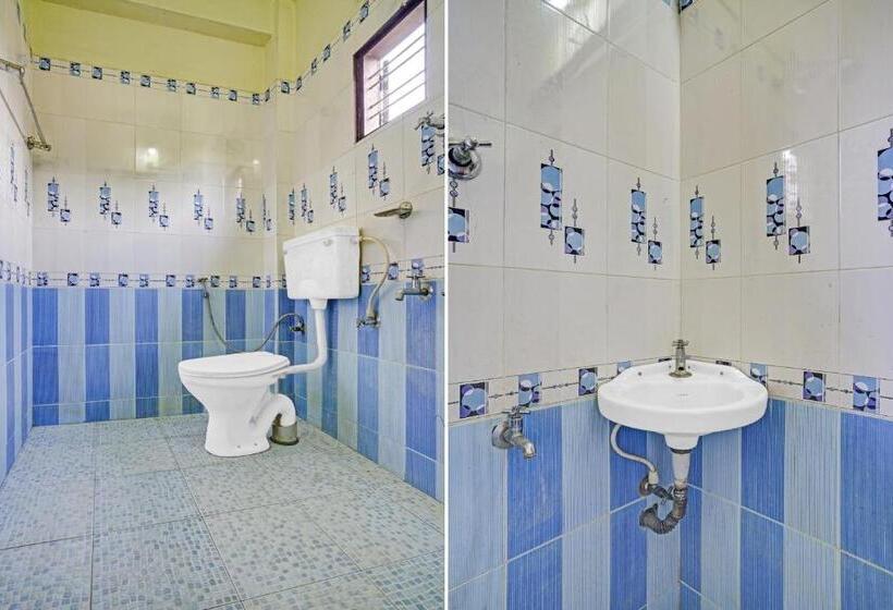 בית מלון כפרי Spot On 81226 Cherai Rest Home