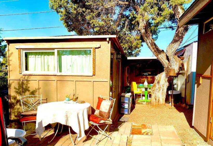 پانسیون Sedona Camp Tiny House