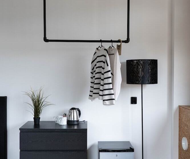 Urban Hotel The Golden Stork