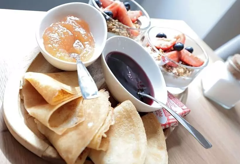 Aamiaismajoitus (B&B) Pierres Blanches Guérande   Maison D Hôtes