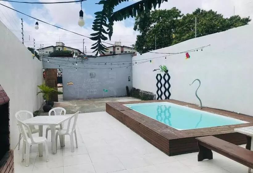 Hostel Olho D água