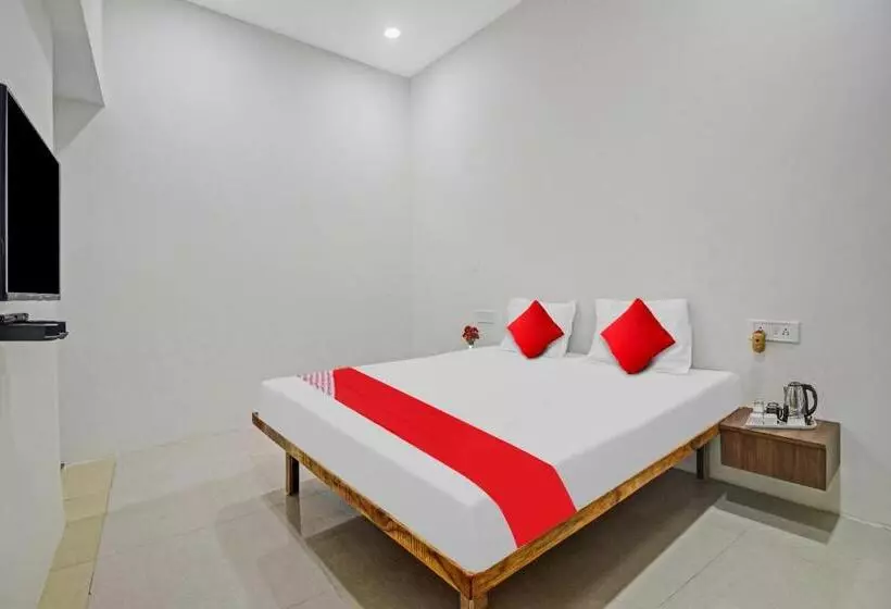 Hotelli Flagship Crossroad Rooms