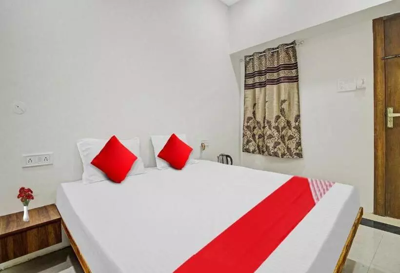 Hotelli Flagship Crossroad Rooms