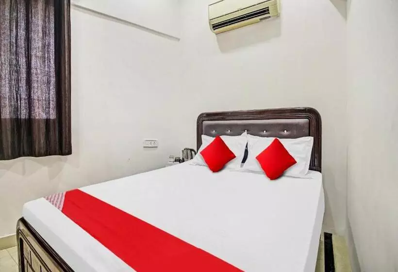 Hotelli Flagship Crossroad Rooms