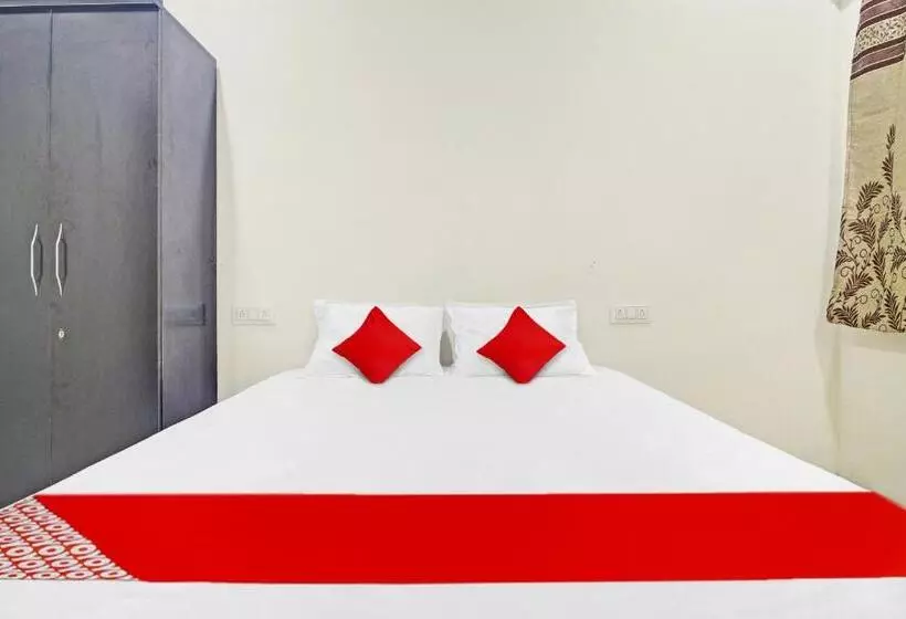 Hotelli Flagship Crossroad Rooms
