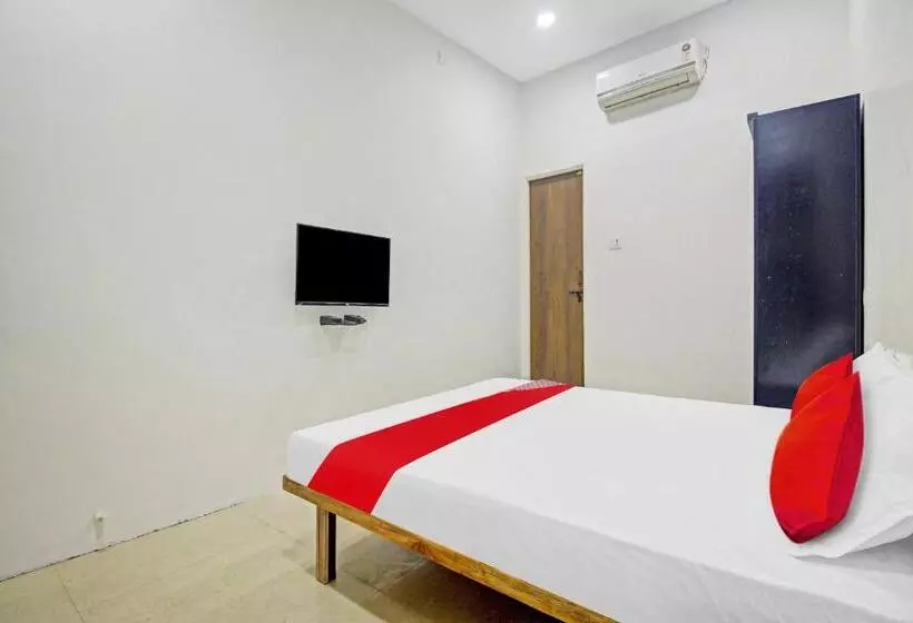 Hotelli Flagship Crossroad Rooms