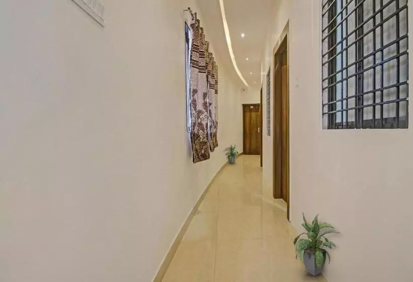 Hotelli Flagship Crossroad Rooms