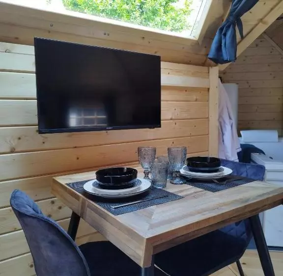 Majatalo Cottage Climatisé Avec Baignoire Spa 2 Personnes