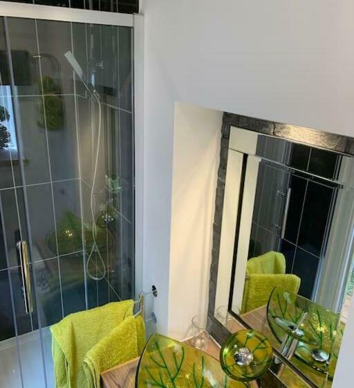 住宿加早餐 The Coo Shed