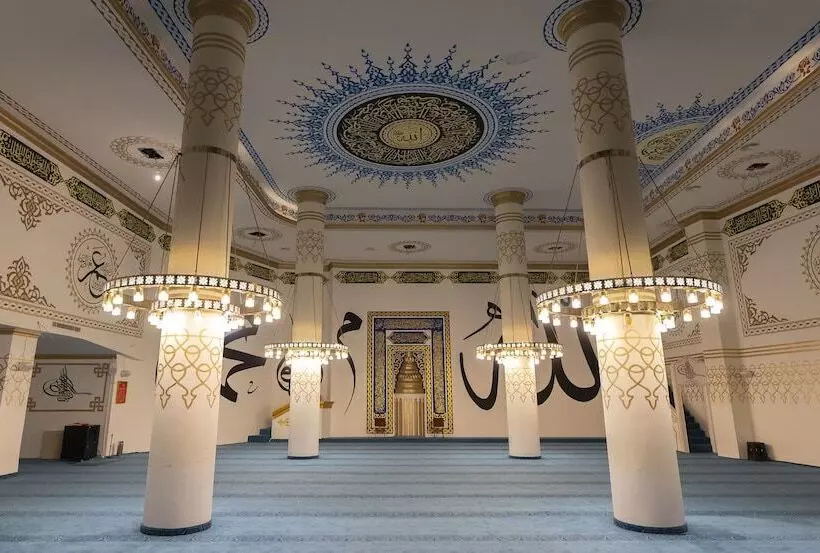 Hotelli Sarot Thermal Palace Tatil Köyü   Halal