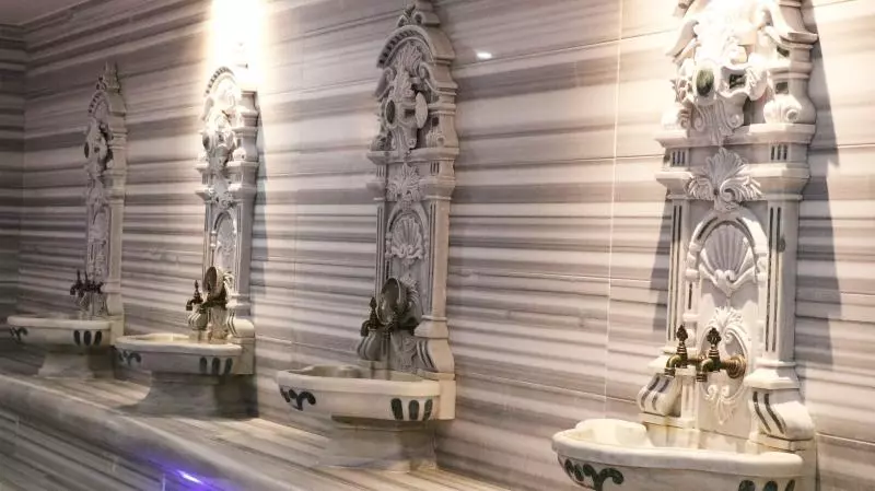 Hotelli Sarot Thermal Palace Tatil Köyü   Halal