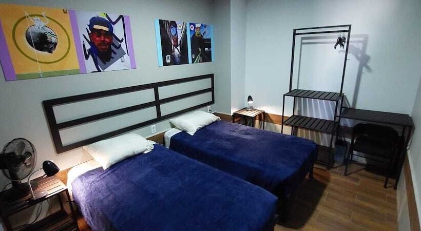 Hotel Sttiny Monterrey Tecnológico