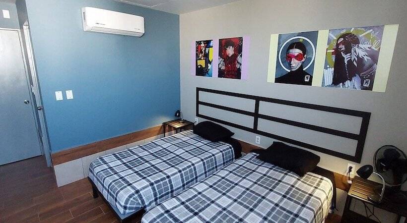 Hotel Sttiny Monterrey Tecnológico