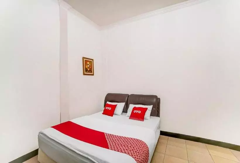 Oyo 90834 Hotel Anugrah