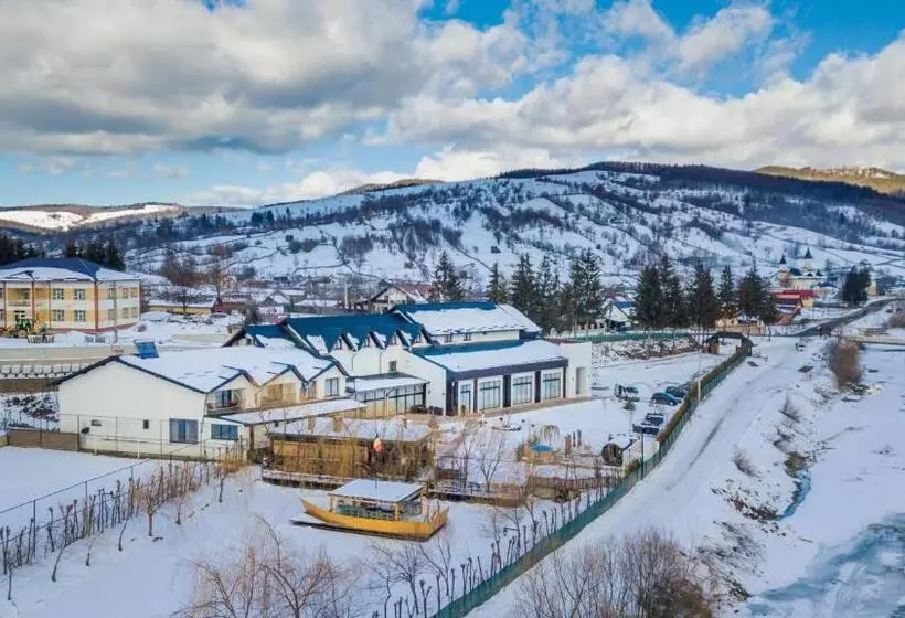 ペンション Somara