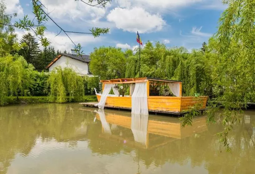 ペンション Somara