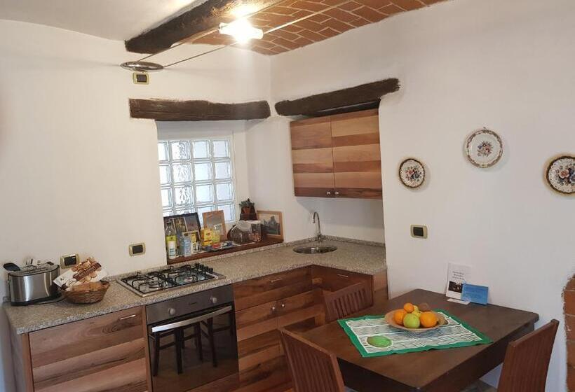 Bed and Breakfast Appartamento Isabella Nel Centro Di Monastero Bormida