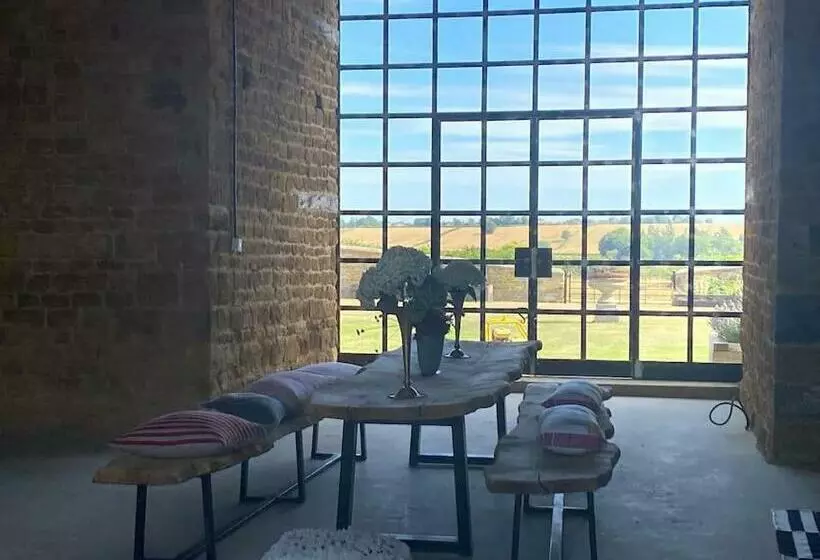Aamiaismajoitus (B&B) Stunning  Room With A View