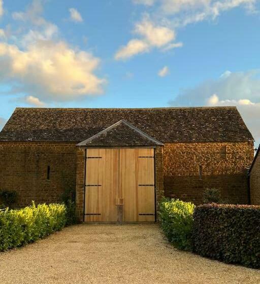 צימר Stunning  Room With A View