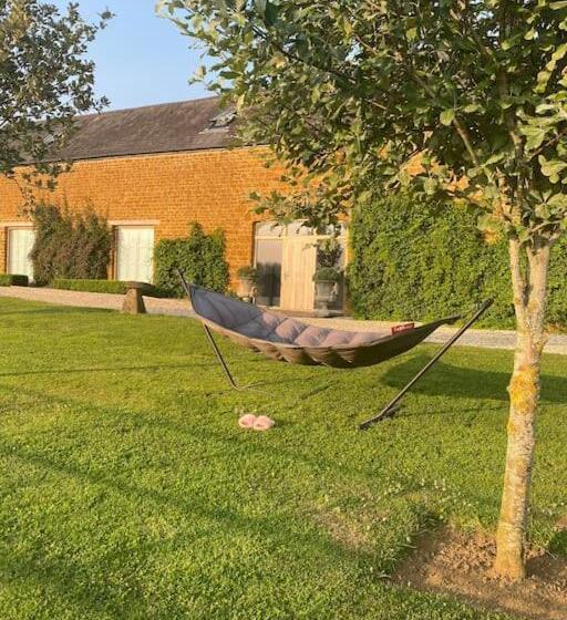 צימר Stunning  Room With A View