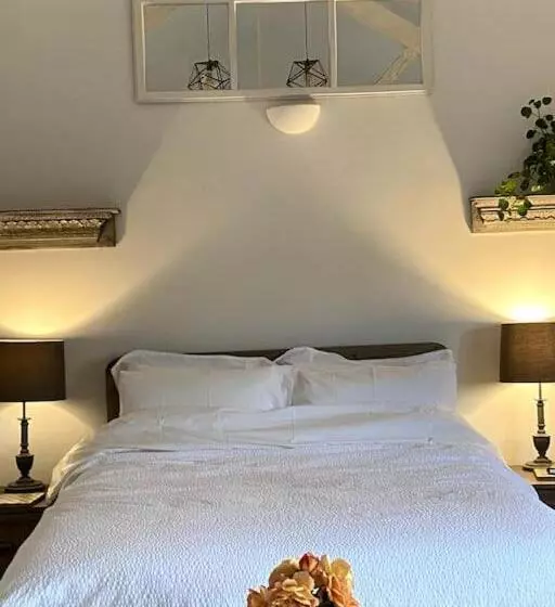 Aamiaismajoitus (B&B) Stunning  Room With A View