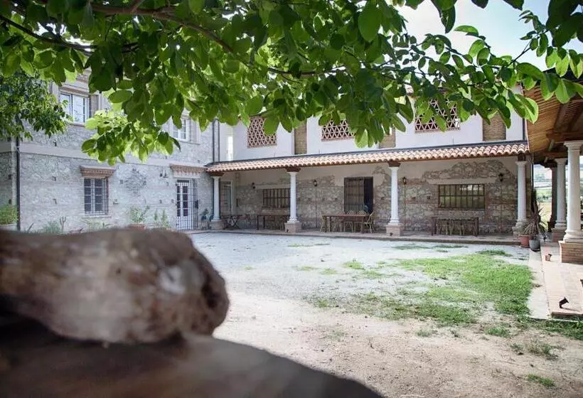 ホテル Don Carlo Agriturismo Di Charme Bio