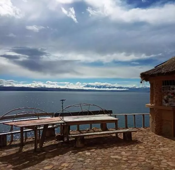 هتل Hostal Qhana Pacha