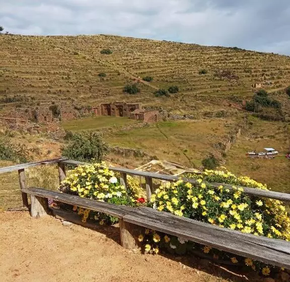 هتل Hostal Qhana Pacha